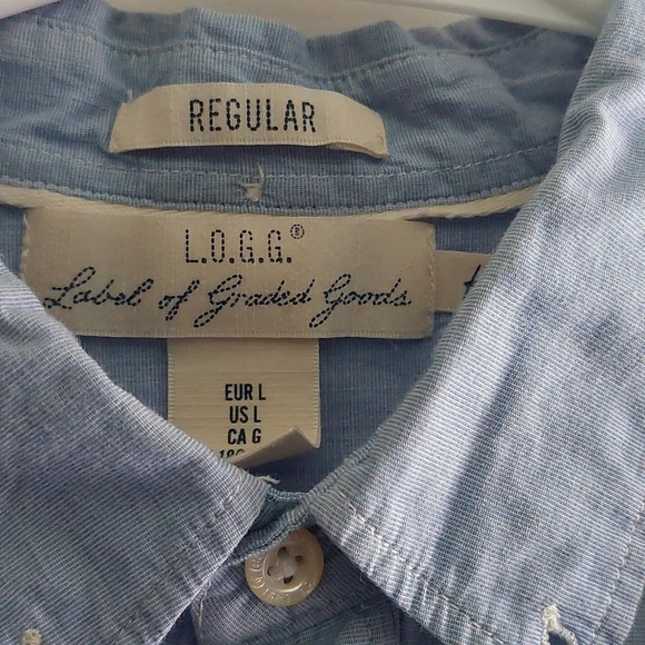 2 Casual Button Down Shirts Chambray blue striped & solid mens L Classic Casual - Picture 5 of 8